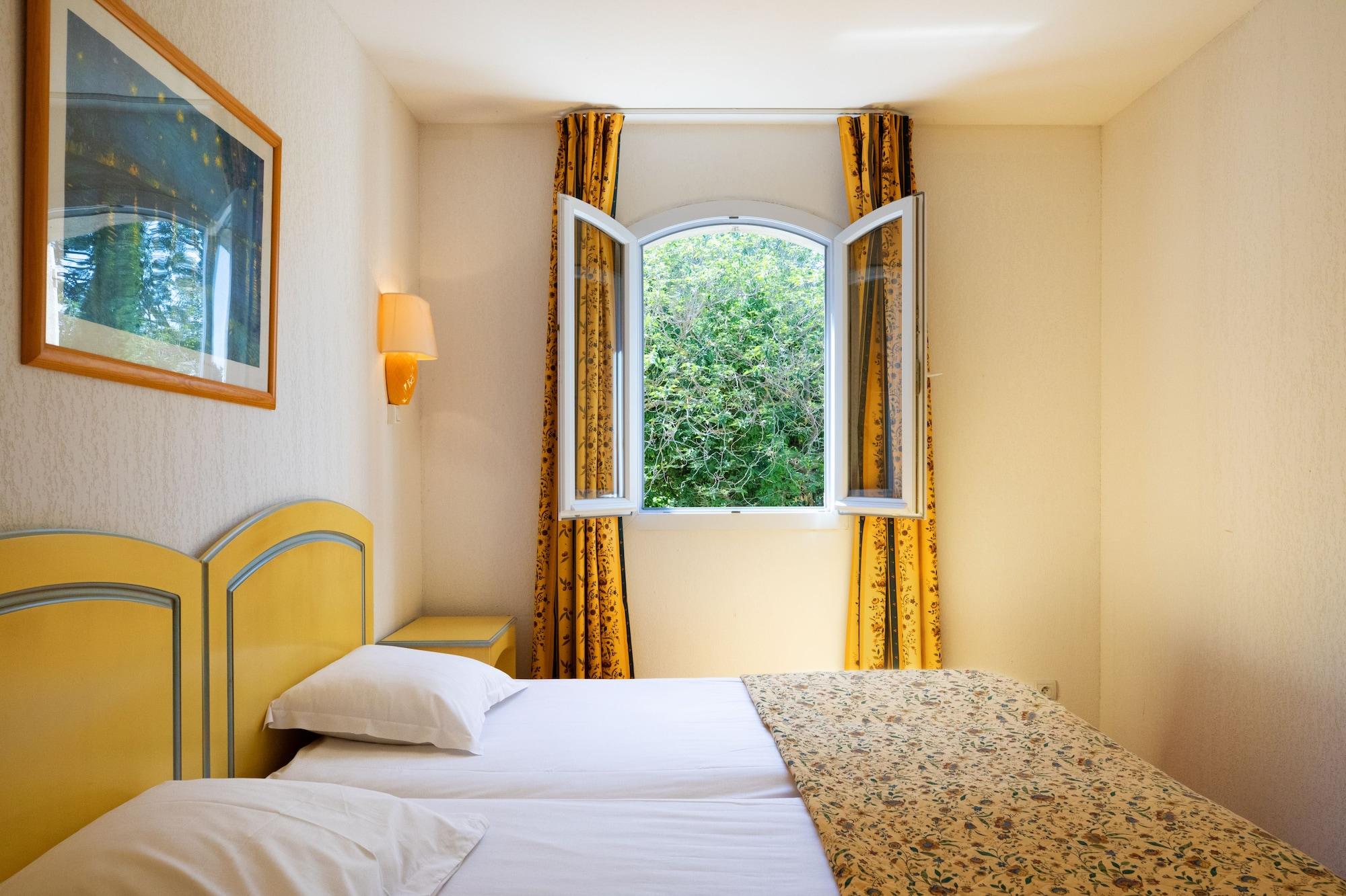 Sowell Residences Les Mazets Arles Bagian luar foto