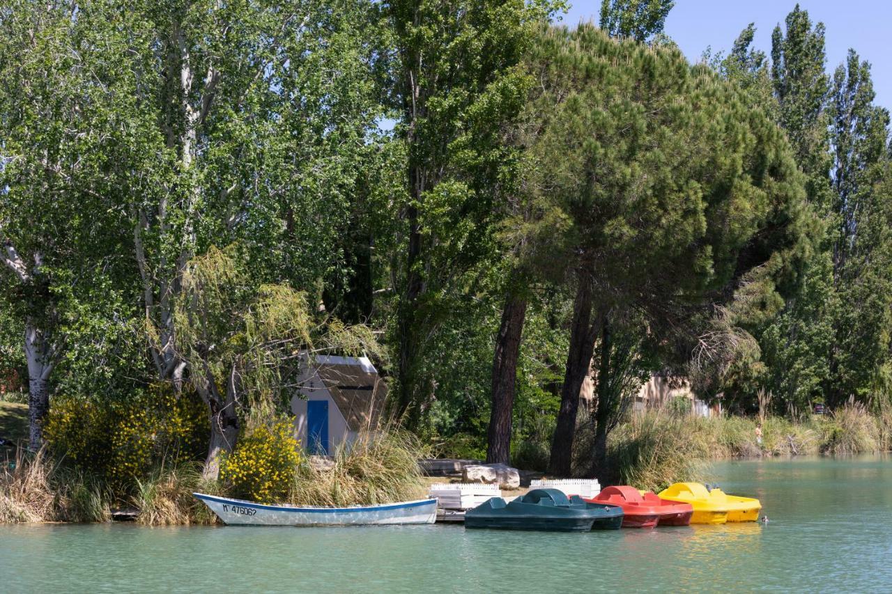 Sowell Residences Les Mazets Arles Bagian luar foto