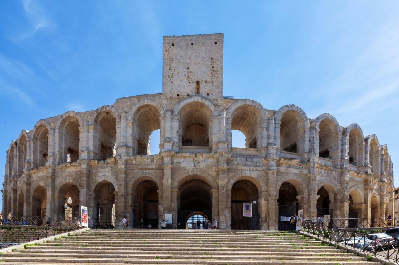 Sowell Residences Les Mazets Arles Bagian luar foto